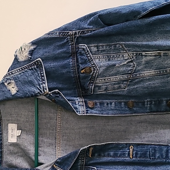 Jacket - Picture 2 of 5